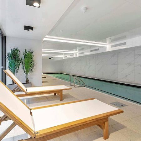 2 Bedroom High Class Perfectly Located Apartment Оукланд Екстериор снимка